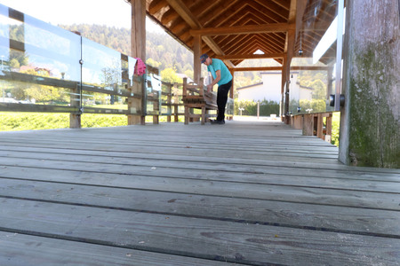 Obnova pokritega mostu čez Cerkniščico 07 Foto Ljubo Vukelič